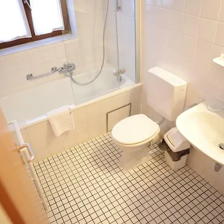 Seewirt Ecking 3* Riedering